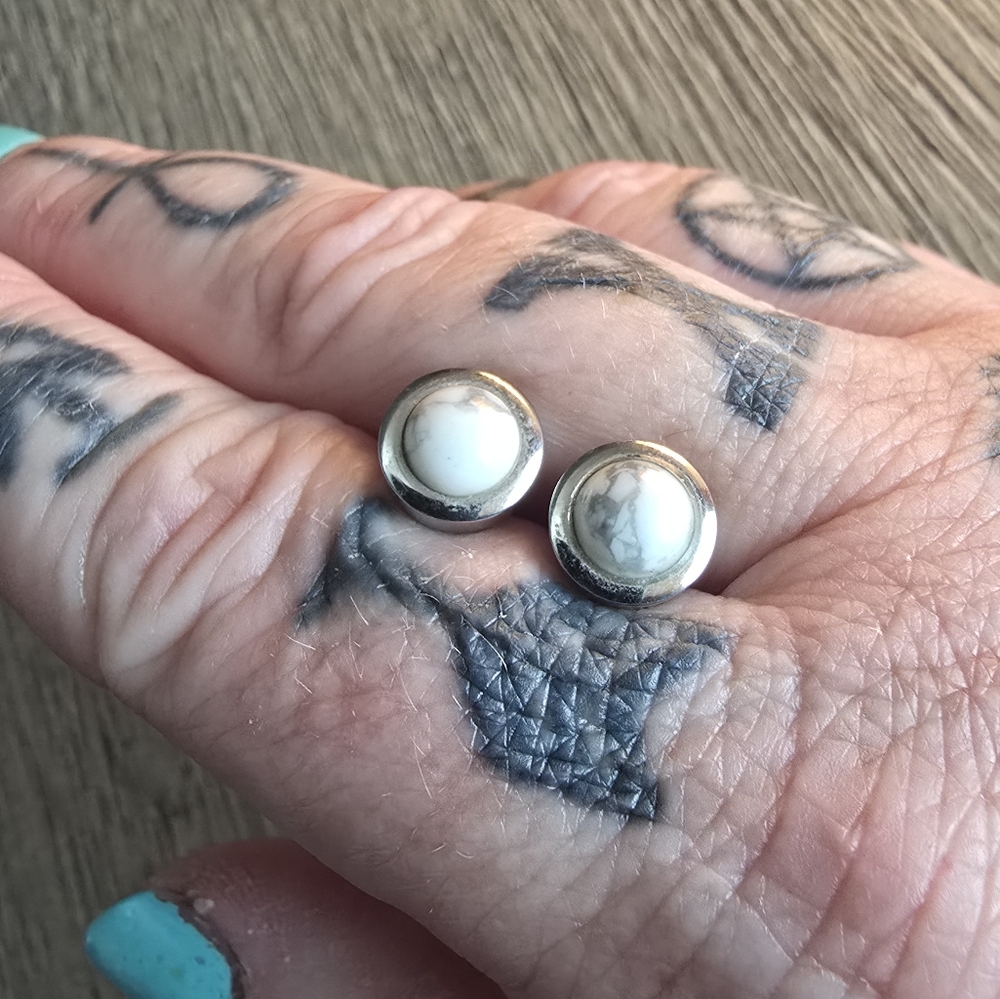 Discontinued Evil Pawn Jewelry Howlite Stud Earrings